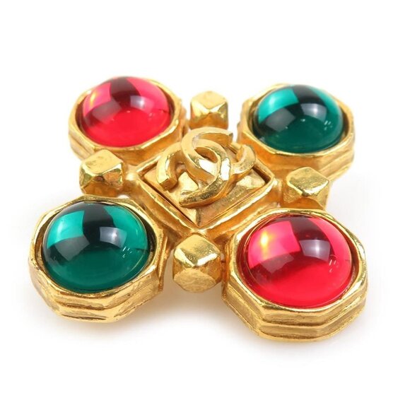 CHANEL Red Logo Brooch - Picture 3 of 5